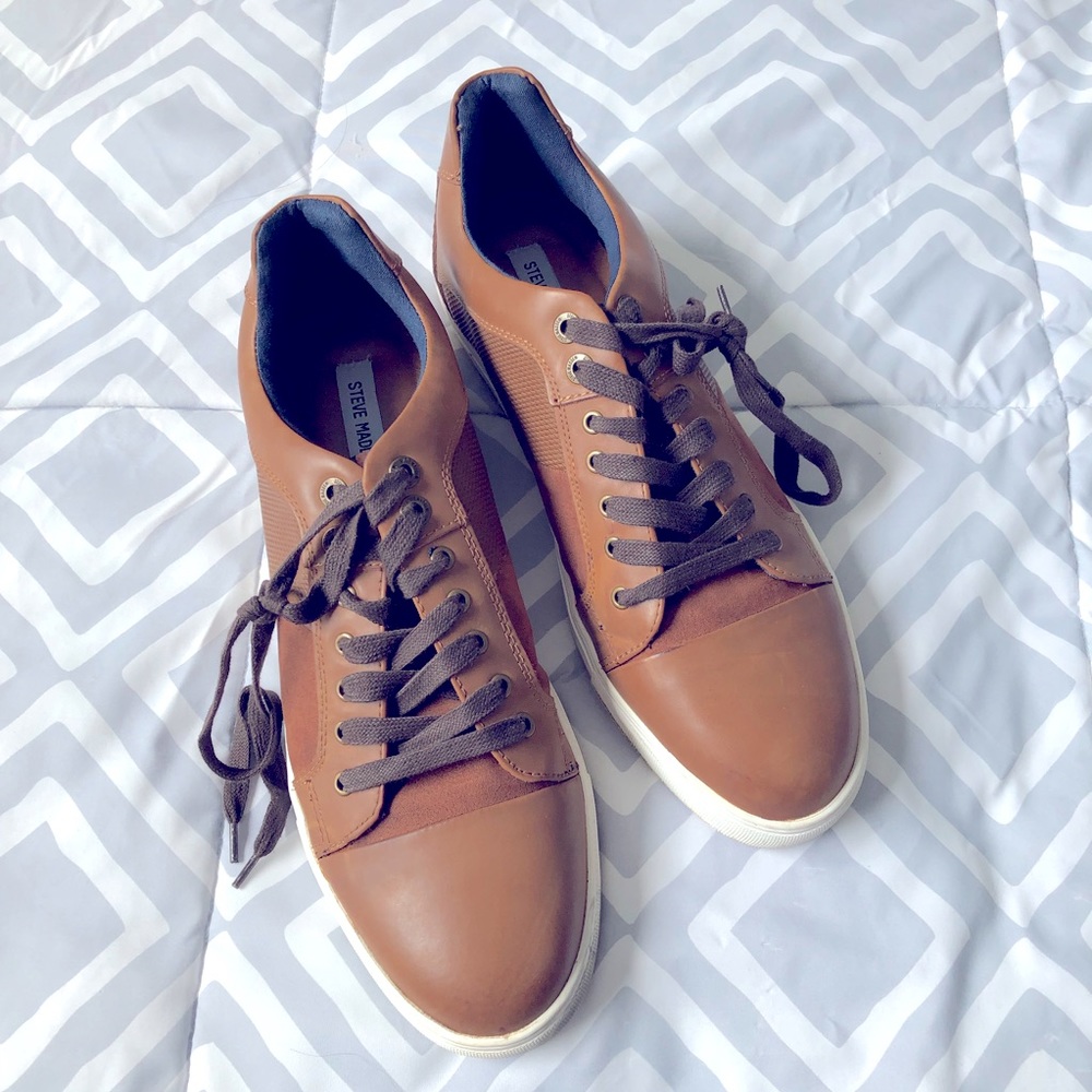 Steve Madden leather sneakers
